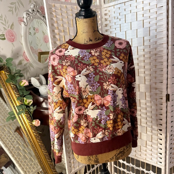 Princess Highway Tops - Floral Bunny Print Sweatshirt - ModCloth x Princess Highway